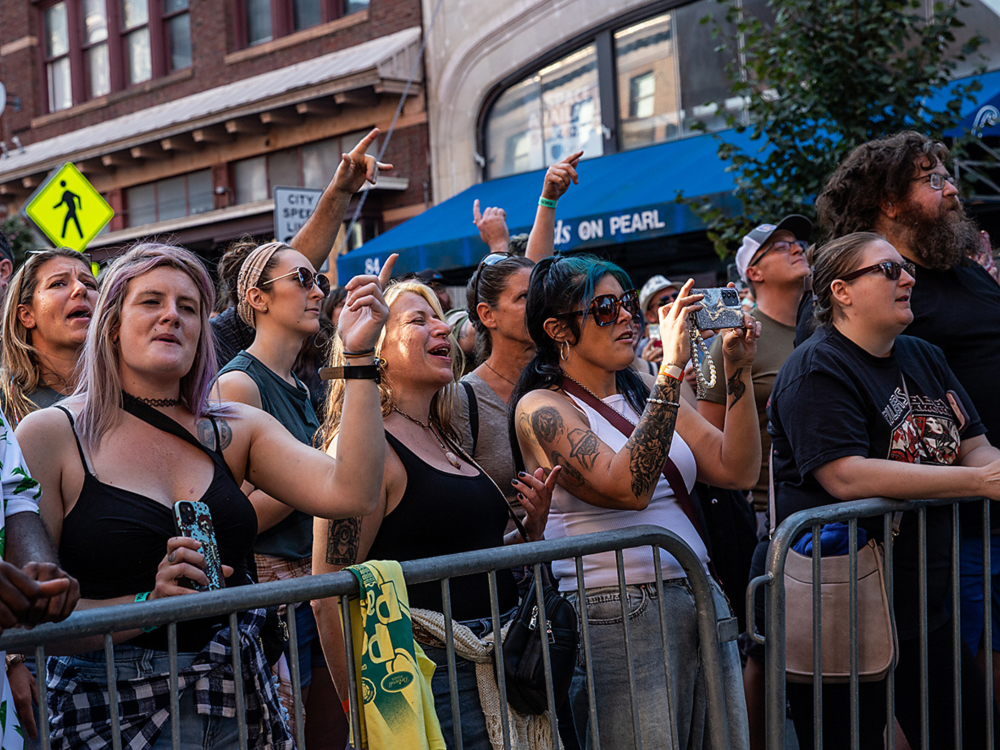 PearlPalooza crowd Image