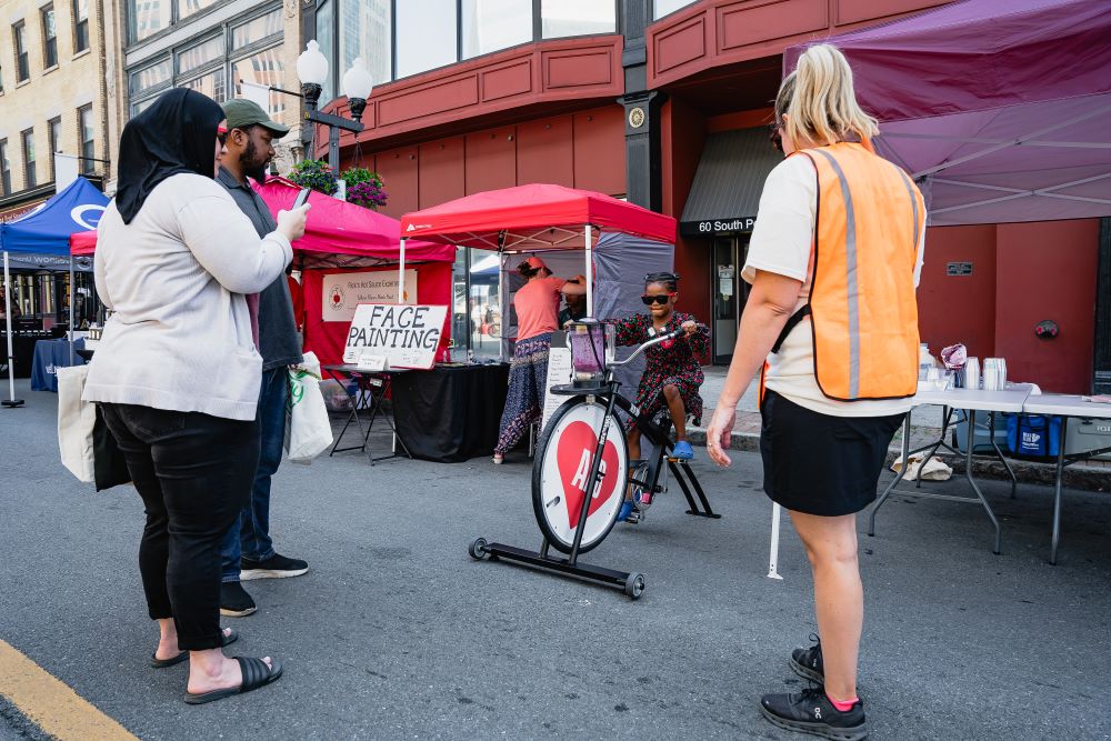 smoothie bike